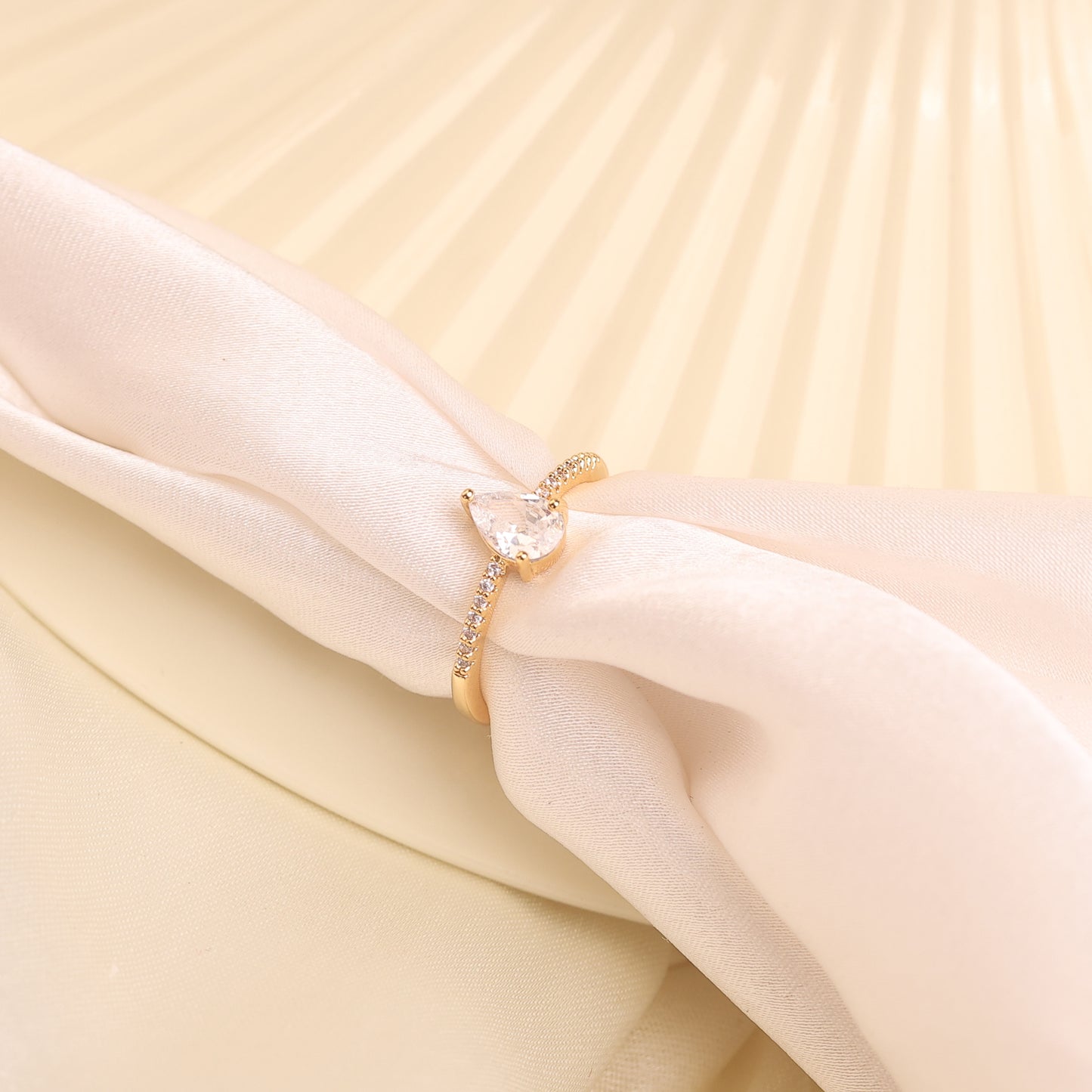 Ivy Ring