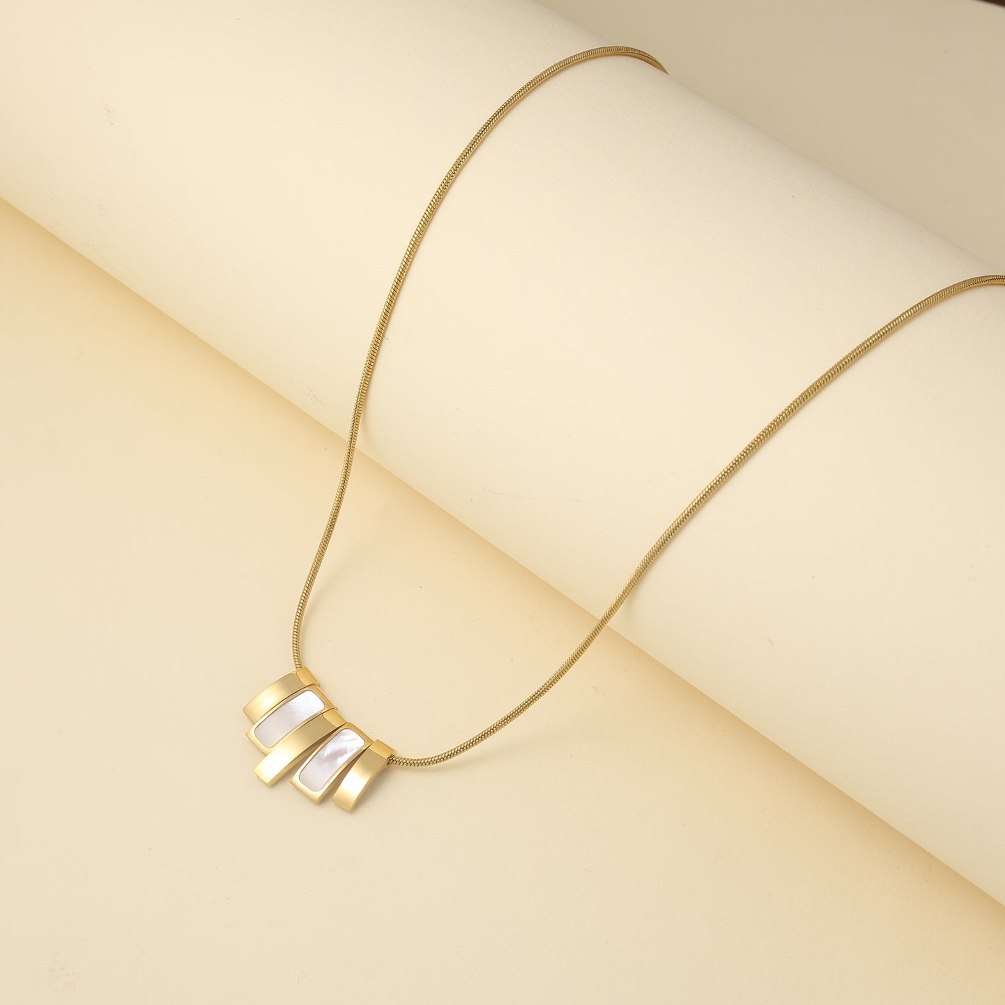 Cirra Necklace