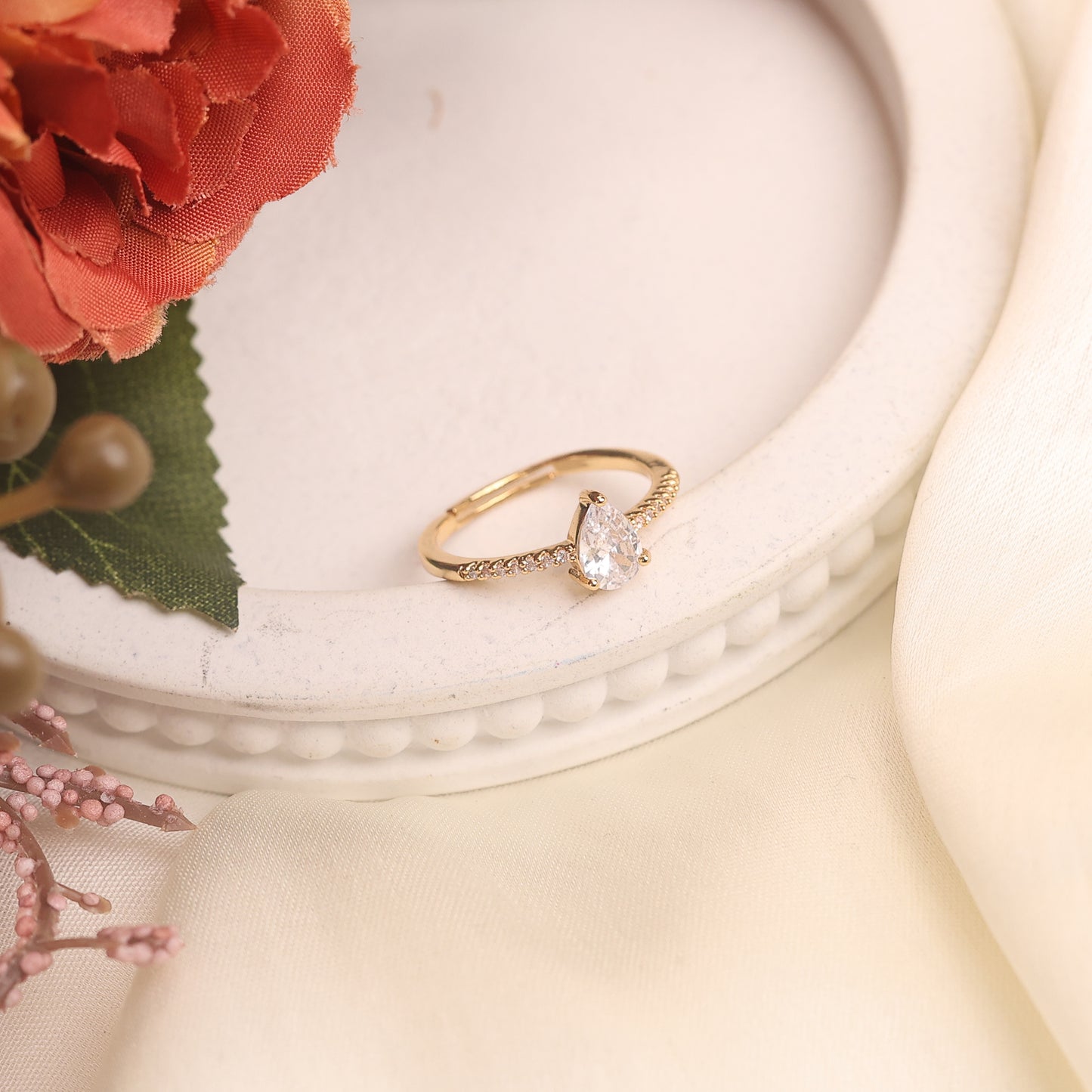 Ivy Ring